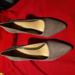 Gianni Bini Grey Suede Pumps Heels